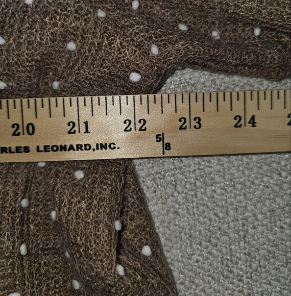 Perch by Blu Pepper Lightweight Sweater with tiny pompom texture with buttons 2x - Picture 7 of 12